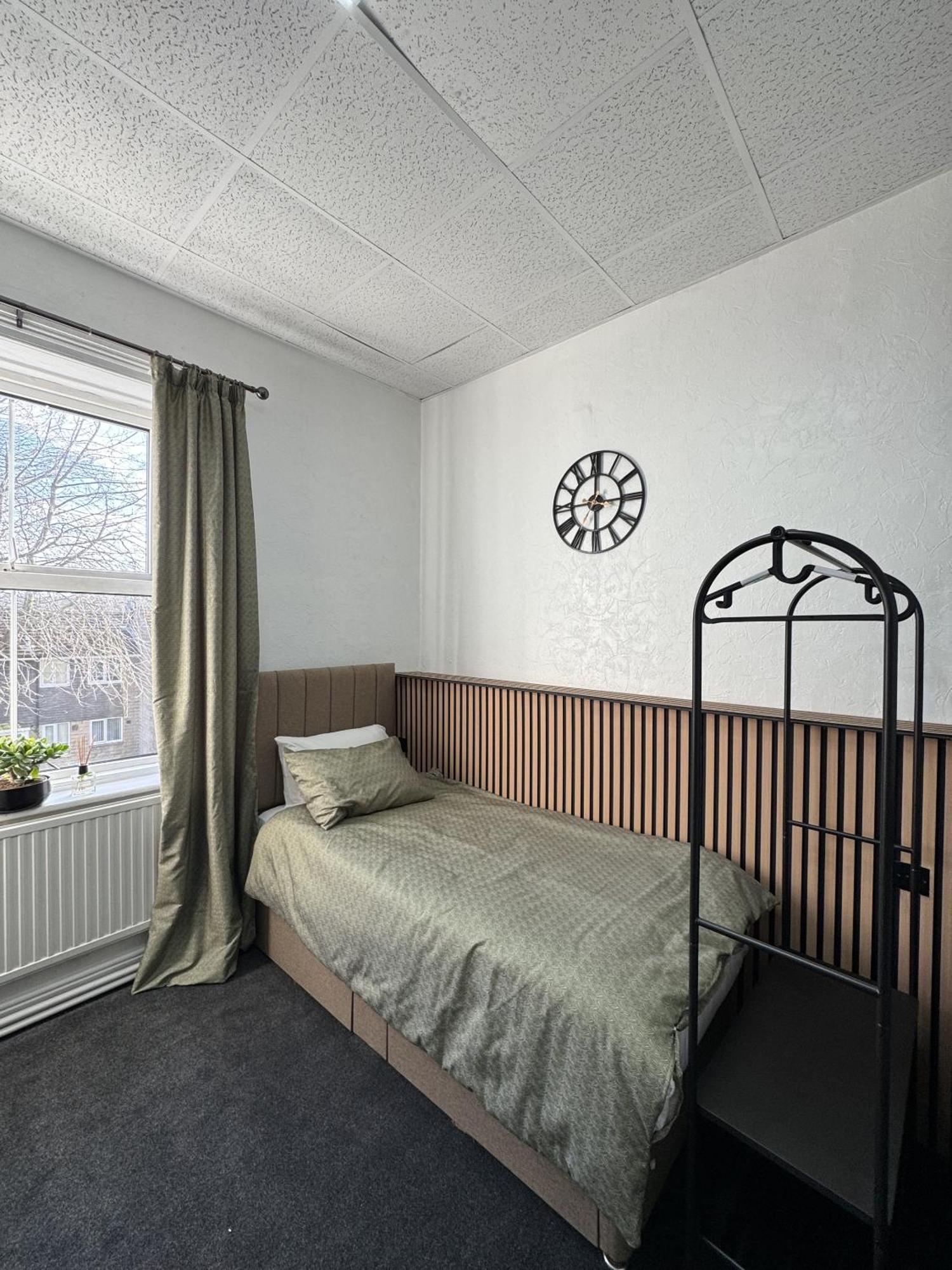 The Wickham Arms Hotel Cleckheaton Pokoj fotografie